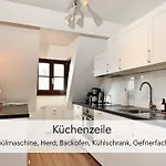 Storchennest - Scandi Style - In Der Historischen Hinterburg - Mit Aufzug, Parkplatz & Garten - Nahe Fulda Und Bad Hersfeld アパート