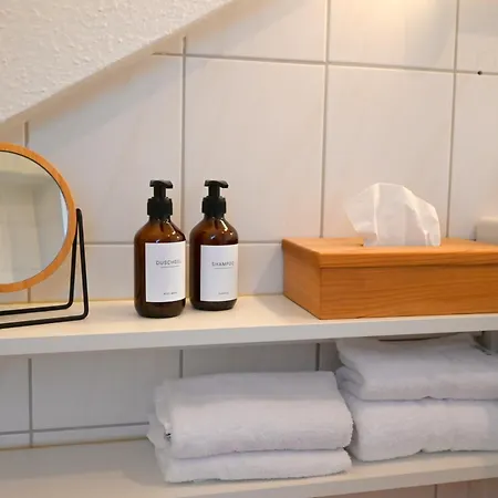 Storchennest - Scandi Style - In Der Historischen Hinterburg - Nahe Fulda Appartamento
