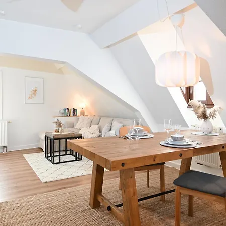 Storchennest - Scandi Style - In Der Historischen Hinterburg - Nahe Fulda Schlitz