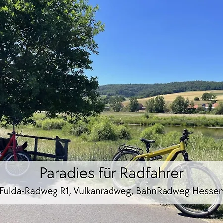 Storchennest - Scandi Style - In Der Historischen Hinterburg - Mit Aufzug, Parkplatz & Garten - Nahe Fulda Und Bad Hersfeld