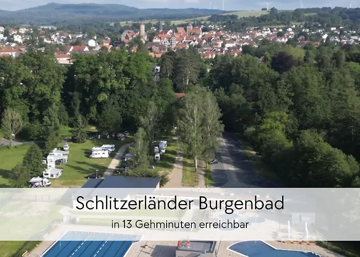 Storchennest - Scandi Style - In Der Historischen Hinterburg - Mit Aufzug, Parkplatz & Garten - Nahe Fulda Und Bad Hersfeld Schlitz